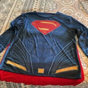 Superman Themed Men's Shirt - Blue and Red
Great Halloween costume.